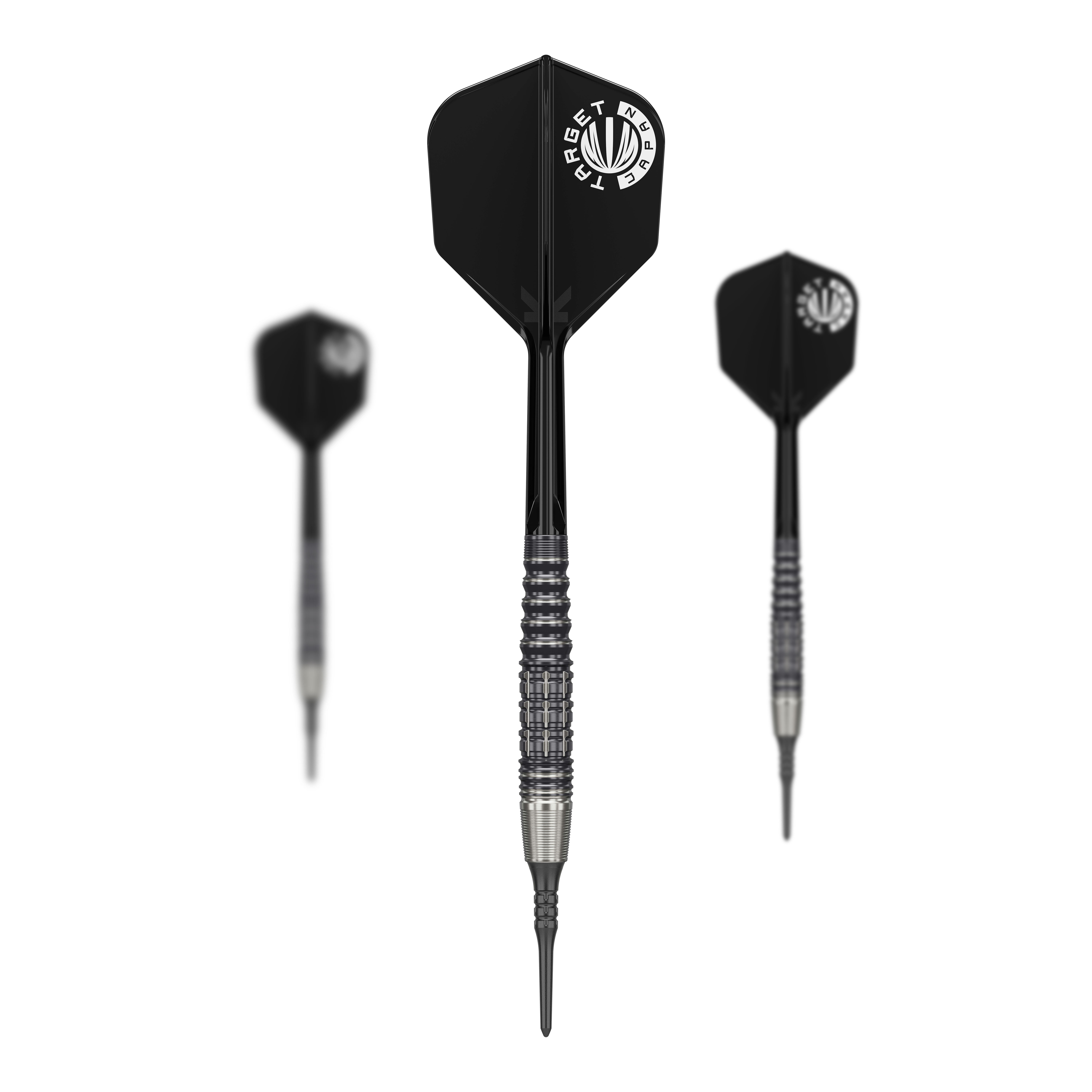 Das Bild zeigt drei schwarze Softdarts der Serie "Target Japan Prime Series Harold Ching GEN1 Zenith MAX" mit 21g Gewicht. Die Darts haben silberne Details am Griff und schwarze Flights mit weißem Logo.