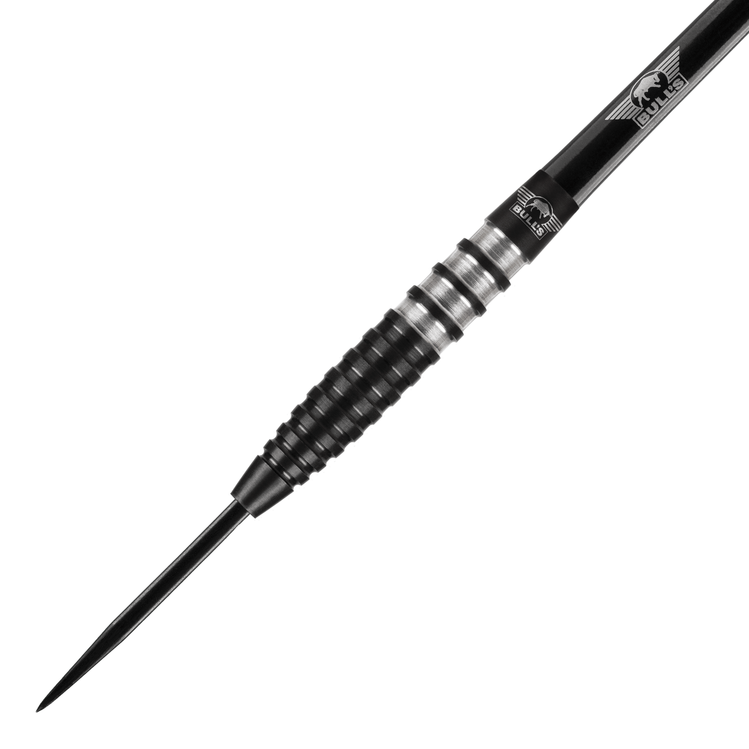 Das Bild zeigt einen schwarzen Steeldart der Marke Bulls NL mit gerilltem Griff. Die Spitze und der Schaft sind ebenfalls schwarz, und das Bulls-Logo ist auf dem Schaft zu sehen.