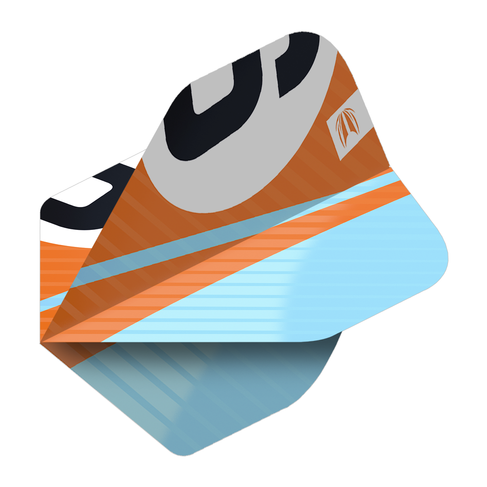 Das Bild zeigt ein Dartflight im Design Target Pro Ultra Chicane Orange No2 Standard. Die Flightfläche ist hauptsächlich orange und hellblau mit schwarzen und grauen Akzenten.