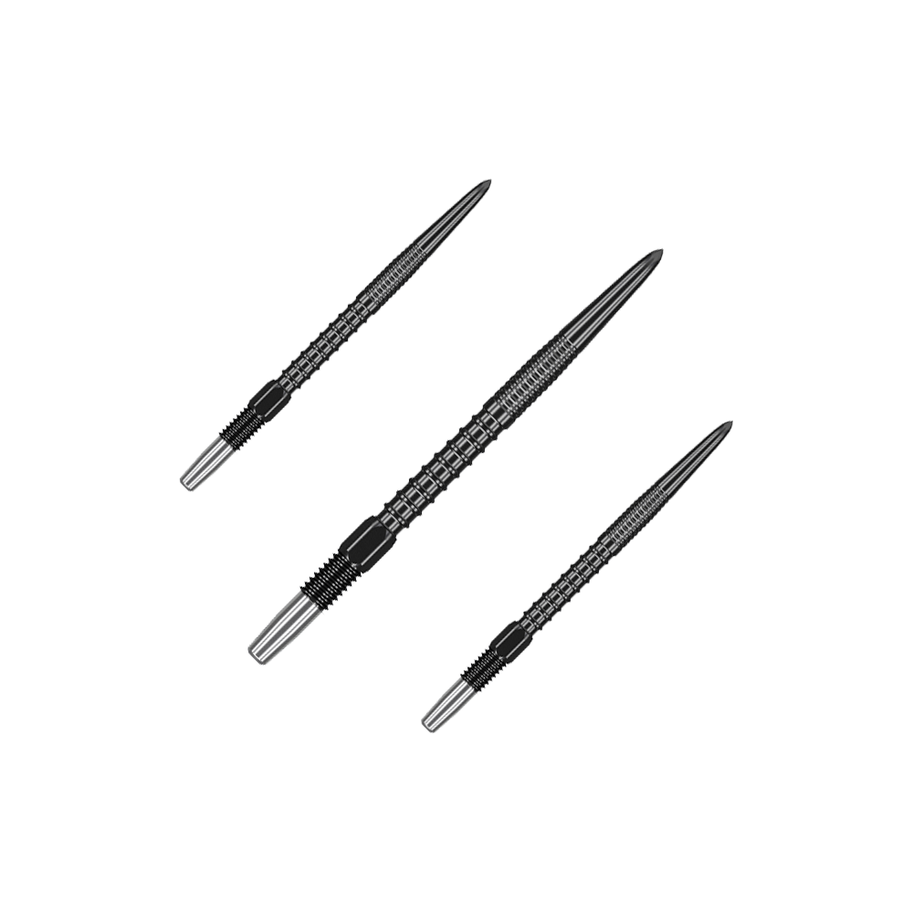 Target Swiss Firepoint Black dart tips Auf dem Bild sind drei schwarze Dartspitzen zu sehen. Sie sind länglich, metallisch und haben ein geriffeltes Design.