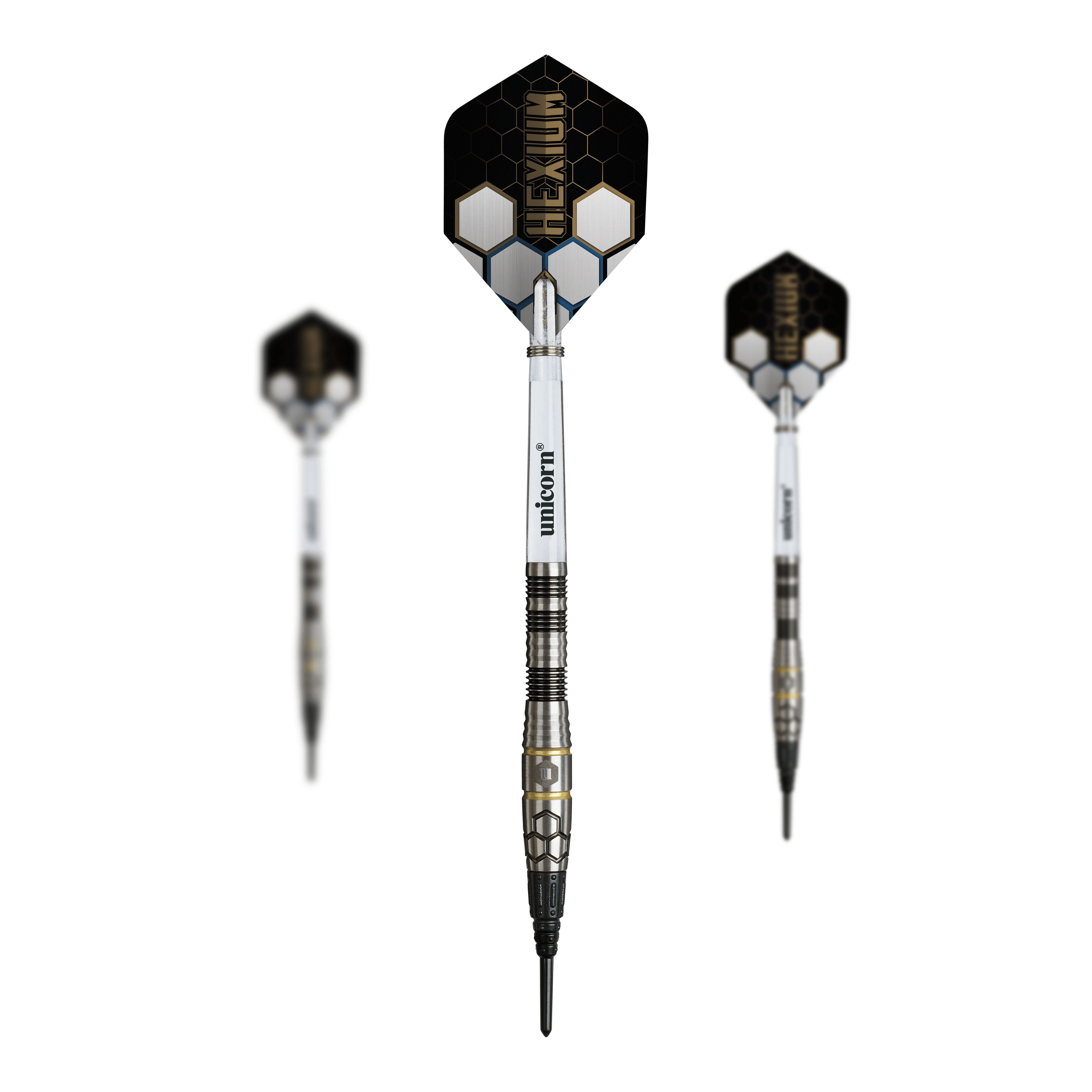 Unicorn Hexium Style 01 Black & Gold Soft Darts - 22g Dieses Set zeigt die Unicorn Hexium Style 01 Black & Gold Softdarts - 22g als Set. Perfekt für Spieler, die ein passendes, abgestimmtes Dart-Set suchen.