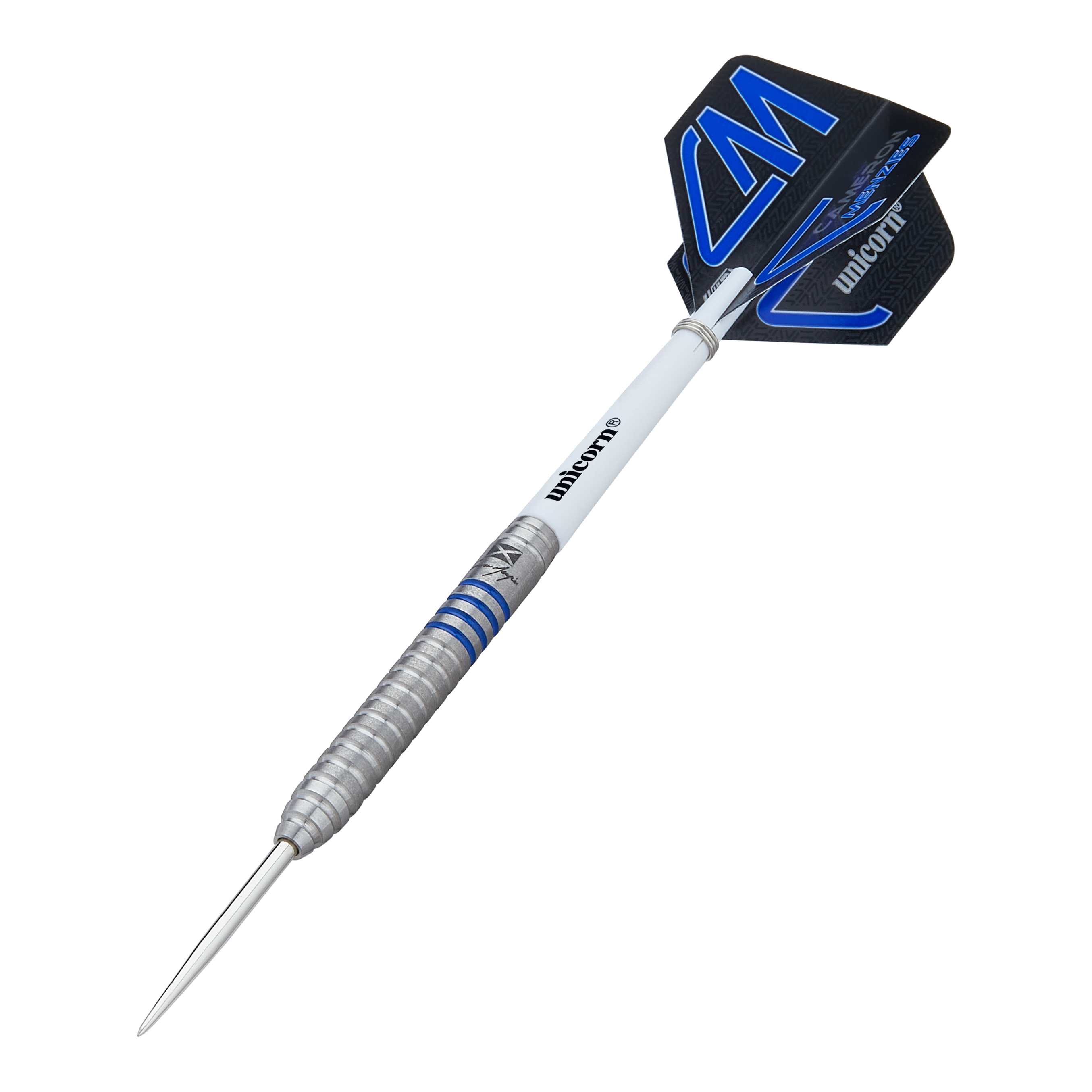 Unicorn Contender Camerion Menzies Steel Darts - 23g Auf dem Bild ist ein Steeldart mit silbernem, gerilltem Barrel und blauen Akzenten zu sehen. Das Flight trägt die Aufschrift "Unicorn Contender Camerion Menzies" und das Dart wiegt 23 Gramm.
