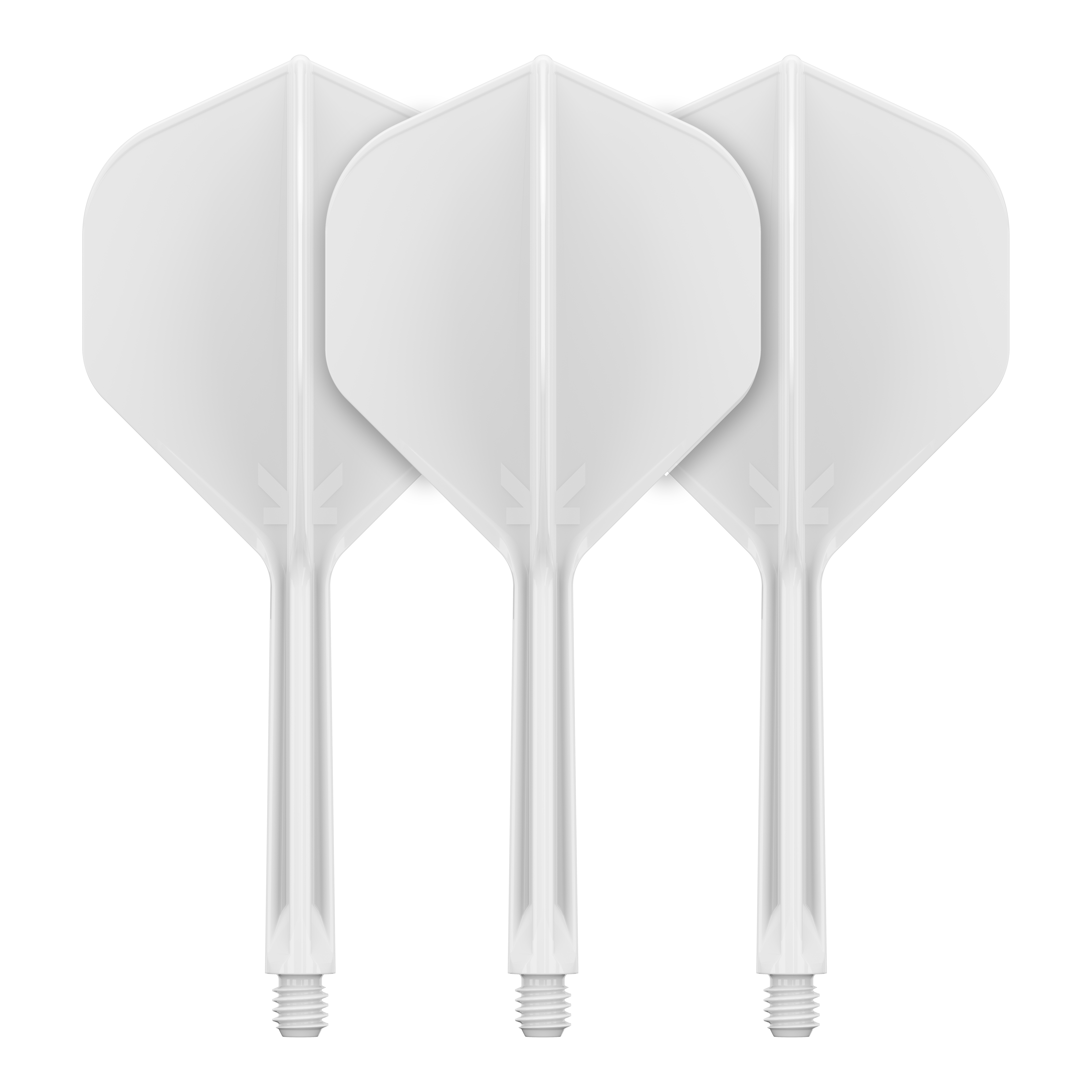 Target K-Flex No2 Standard Flight System - White Auf dem Bild sind drei weiße Dartflights mit Schaft zu sehen. Sie stehen nebeneinander und haben eine klassische, standardmäßige Form.