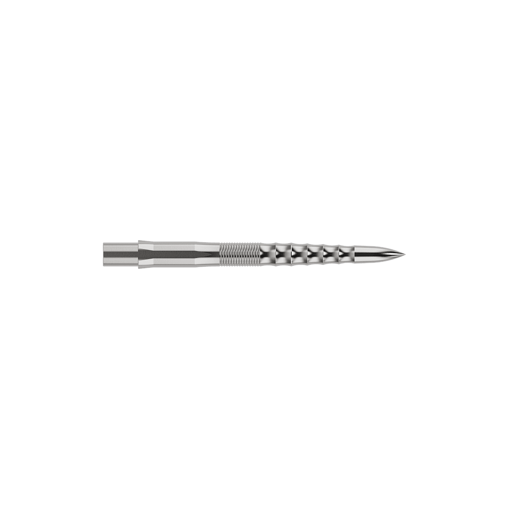 Mission Caliburn EVO dart tips - Ripple - Silver Auf dem Bild ist eine silberne Steeldartspitze mit feinen Rillen und einem speziellen Riffel-Design zu sehen. Sie ist lang und schmal und wirkt sehr präzise verarbeitet.