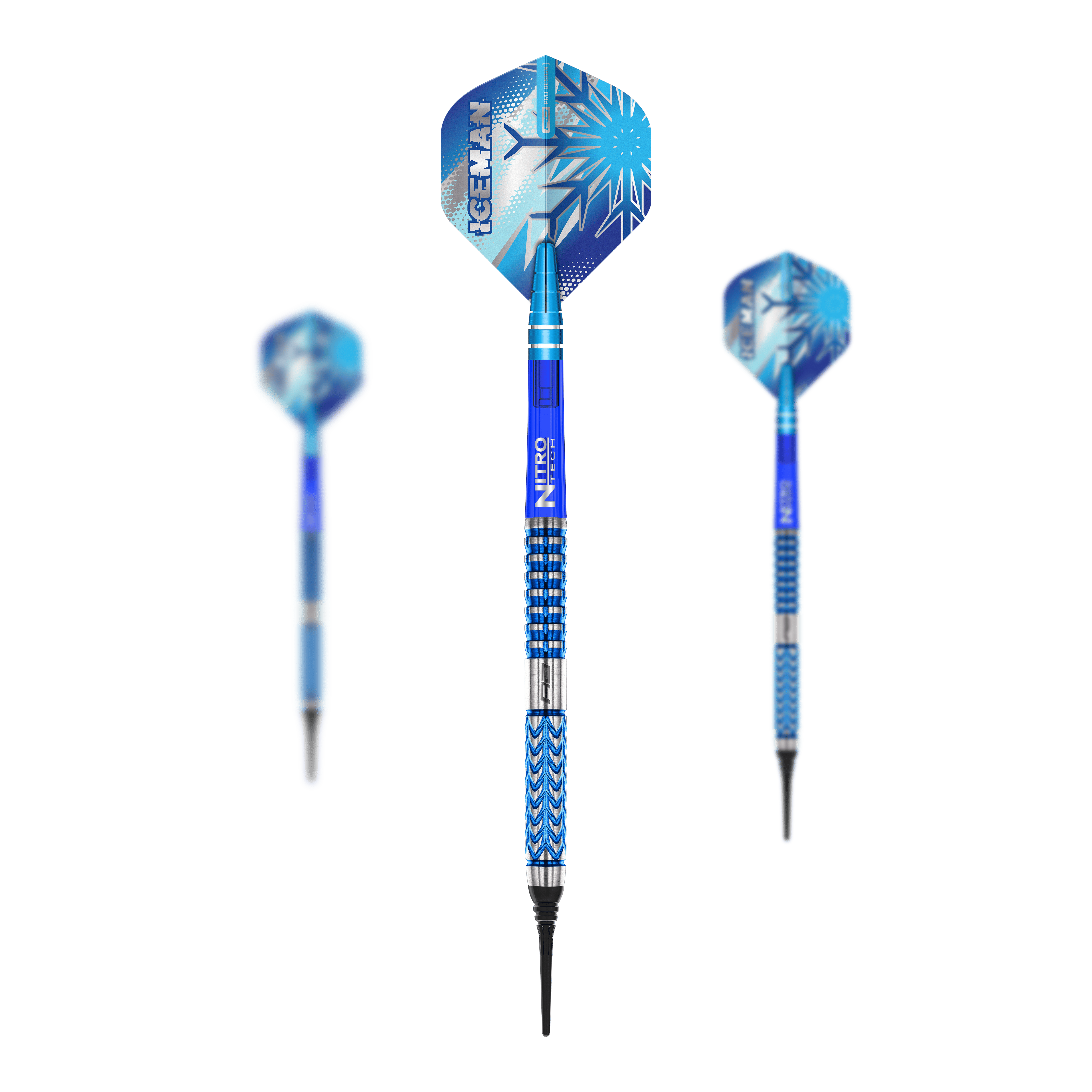 Red Dragon Gerwyn Price Glacier Softdarts - 18g Das Bild zeigt drei Softdarts des Modells "Red Dragon Gerwyn Price Glacier" mit einem Gewicht von 18g. Die Darts sind hauptsächlich blau und haben auffällige Flights mit Eis- und Schneeflockenmotiven.