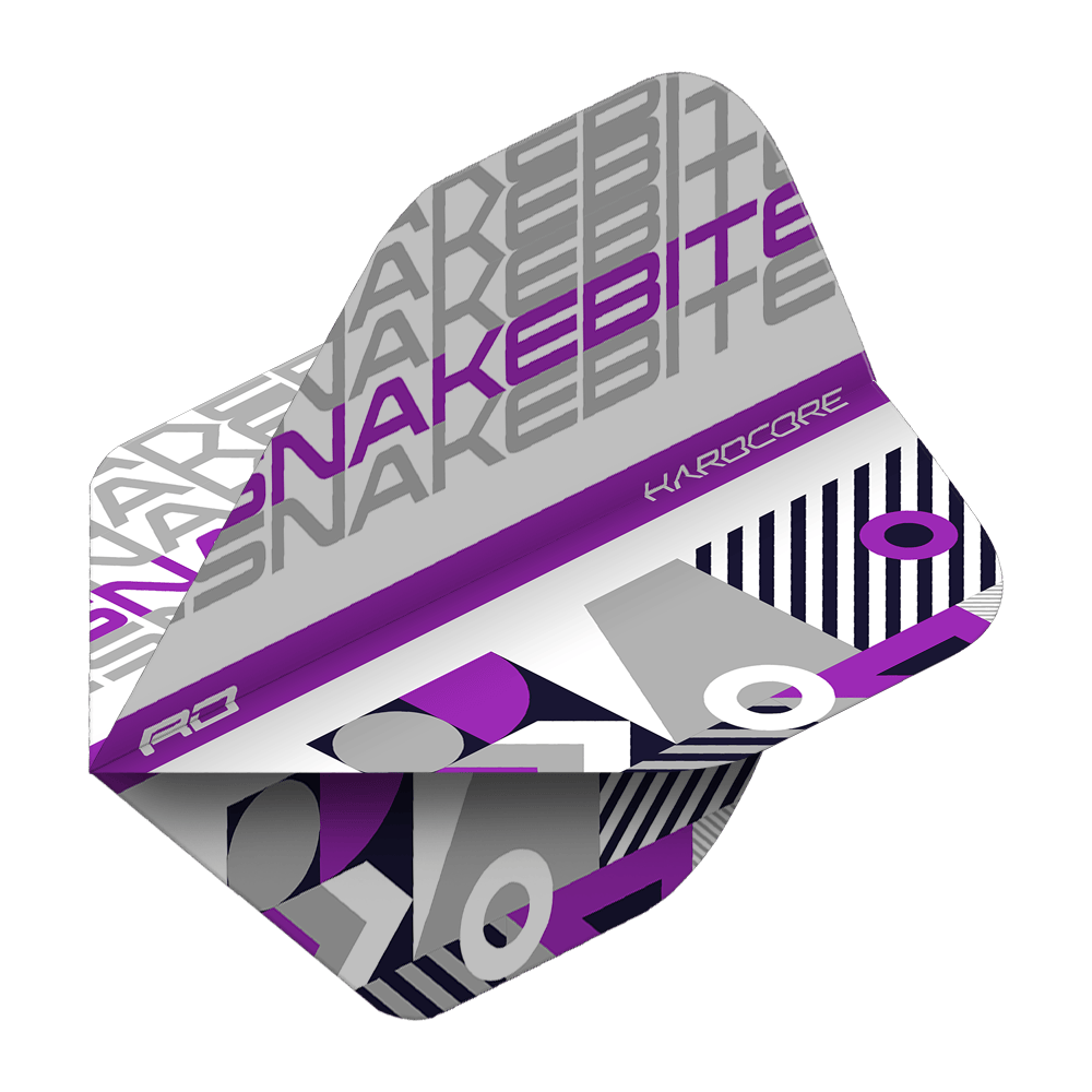 TF6661_Red_Dragon_Hardcore_Snakebite_WhitePurple_Standard_Flights_22X5iqWDGh0fc3 Das Bild zeigt ein Dartflight mit dem Namen "Red Dragon Hardcore Snakebite White Purple Standard Flights". Das Flight ist in Weiß, Lila und Grau gestaltet und trägt das Wort "SNAKEBITE" sowie geometrische Muster.