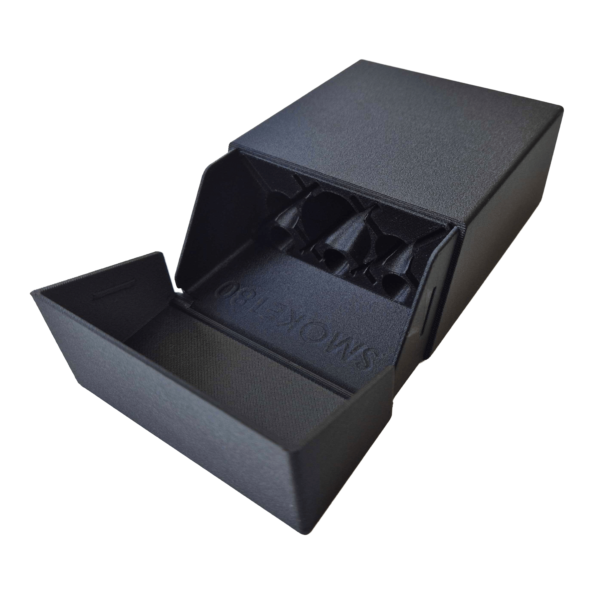 Smoke 180 Dart Case with Custom Design - Black Nahaufnahme des Smoke 180 Dartcase mit individuellem Design in Schwarz. Die Verschluss-Mechanik ist erkennbar.