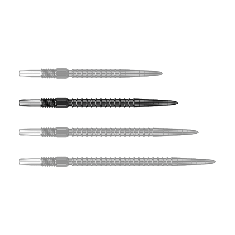 Target Swiss Point Chrono Dart Tips - Black Auf dem Bild sind vier schwarze Dartspitzen in einer Reihe zu sehen. Sie haben einen silbernen hinteren Abschnitt und einen geriffelten Mittelteil.