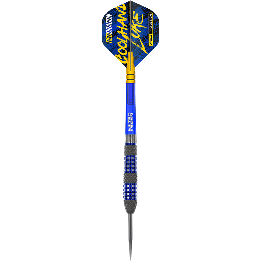 RD2561_Red_Dragon_Luke_Humphries_TX2_Atomized_Steeldarts_1up7uJAILDk21f Dies ist ein Steeldart der Marke Red Dragon, Modell "Luke Humphries TX2 Atomised". Der Dart ist überwiegend blau und hat eine auffällige Beschriftung auf dem Flight.