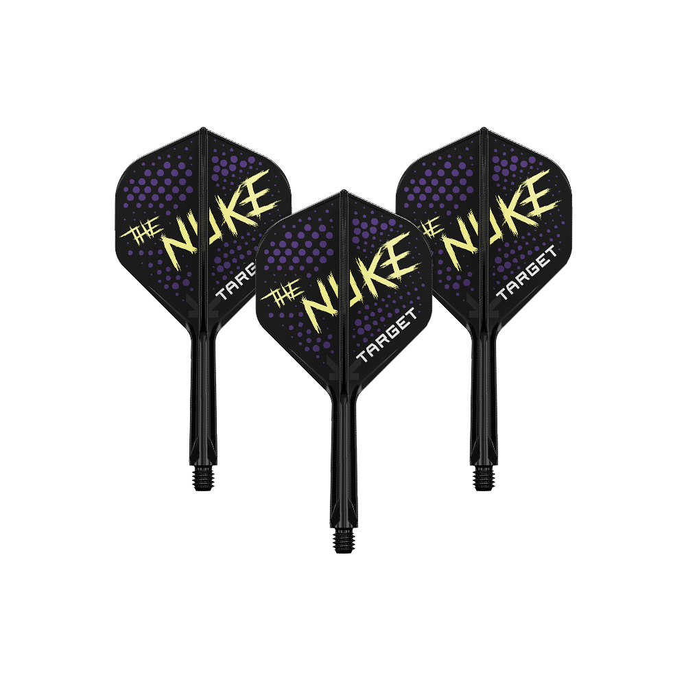 Auf dem Bild sind drei schwarze Dartflights mit dem Schriftzug „The Nuke“ in gelber Farbe zu sehen. Die Flights haben außerdem violette Punkte und den Markennamen „Target“ in weiß.