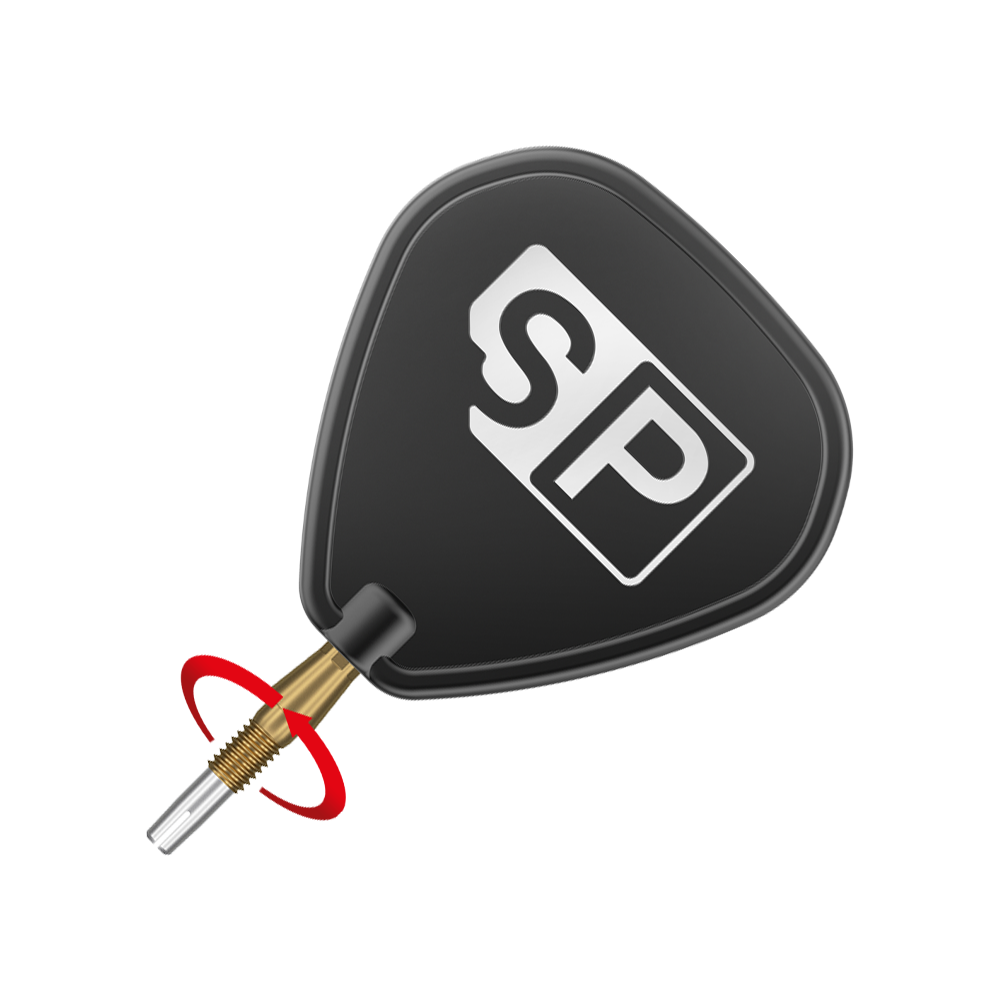 Das Bild zeigt eine schwarze Dartflügel mit der Aufschrift "SP" in weiß. Daran ist eine goldene Dartspitze befestigt.