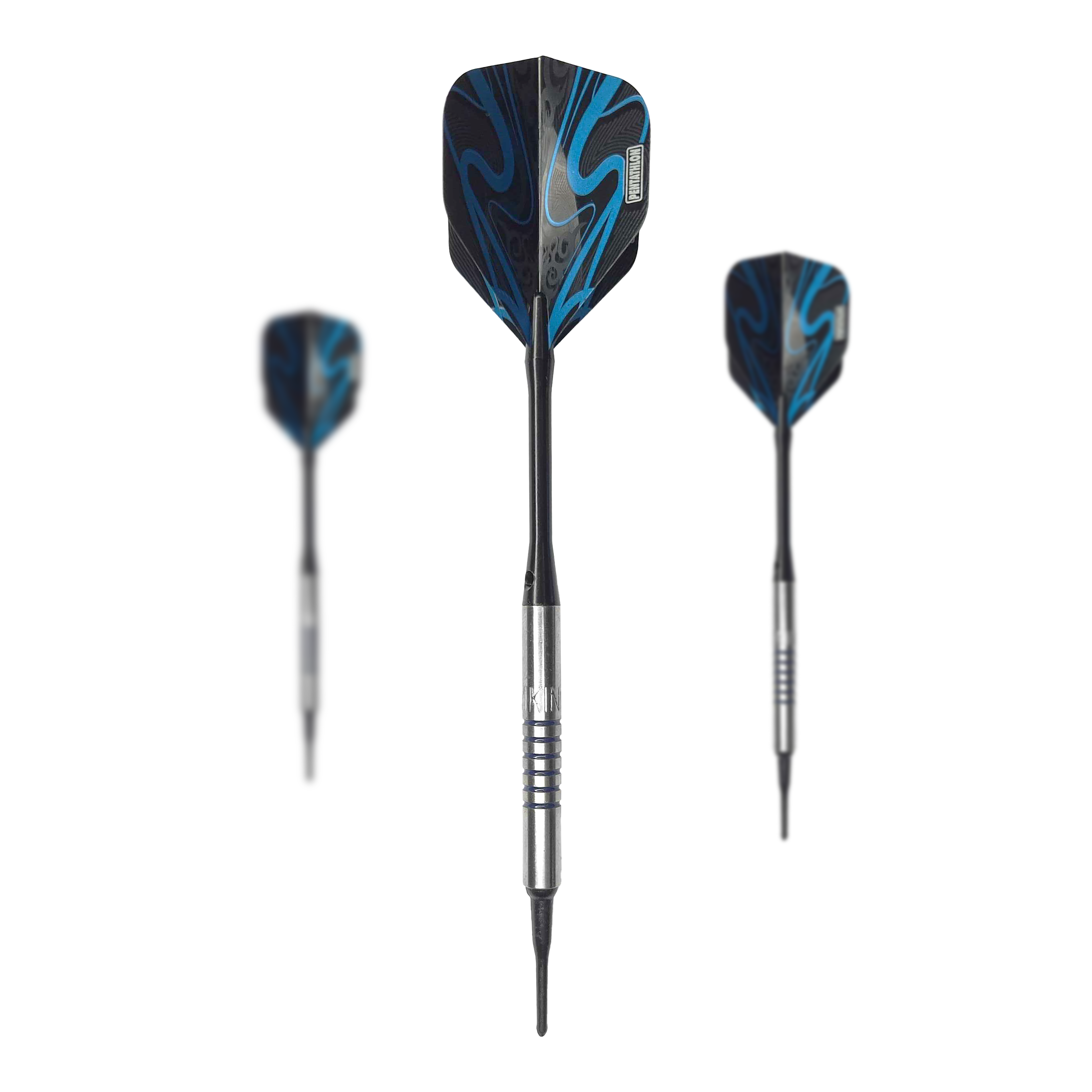 McDart 85 Tungsten V19 soft darts - 16.5g Auf dem Bild sind drei Softdarts des Modells "McDart 85er Tungsten V19" mit einem Gewicht von 16,5g zu sehen. Die Darts haben silberne Barrels und schwarze Flights mit blauen Verzierungen.