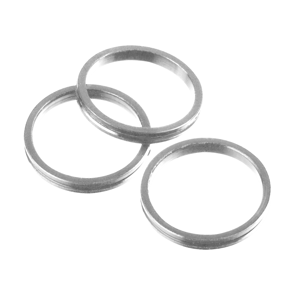 110280_Target_Pro_Grip_Shaftringe_Silber_1 Das Bild zeigt drei silberne Pro Grip Shaftringe von Target. Sie sind rund und aus Metall gefertigt.