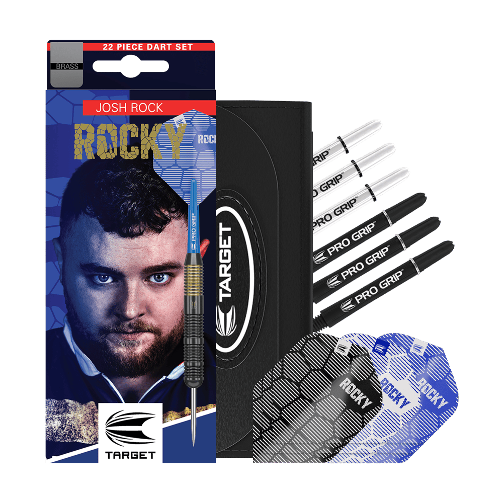 Target Josh Rock Brass Steel Darts - 22g Das Bild zeigt das Produkt "Target Josh Rock Brass Steeldarts - 22g" mit Verpackung, Dartpfeilen und Zubehör. Das Set enthält mehrere Flights und Schäfte sowie ein Etui.