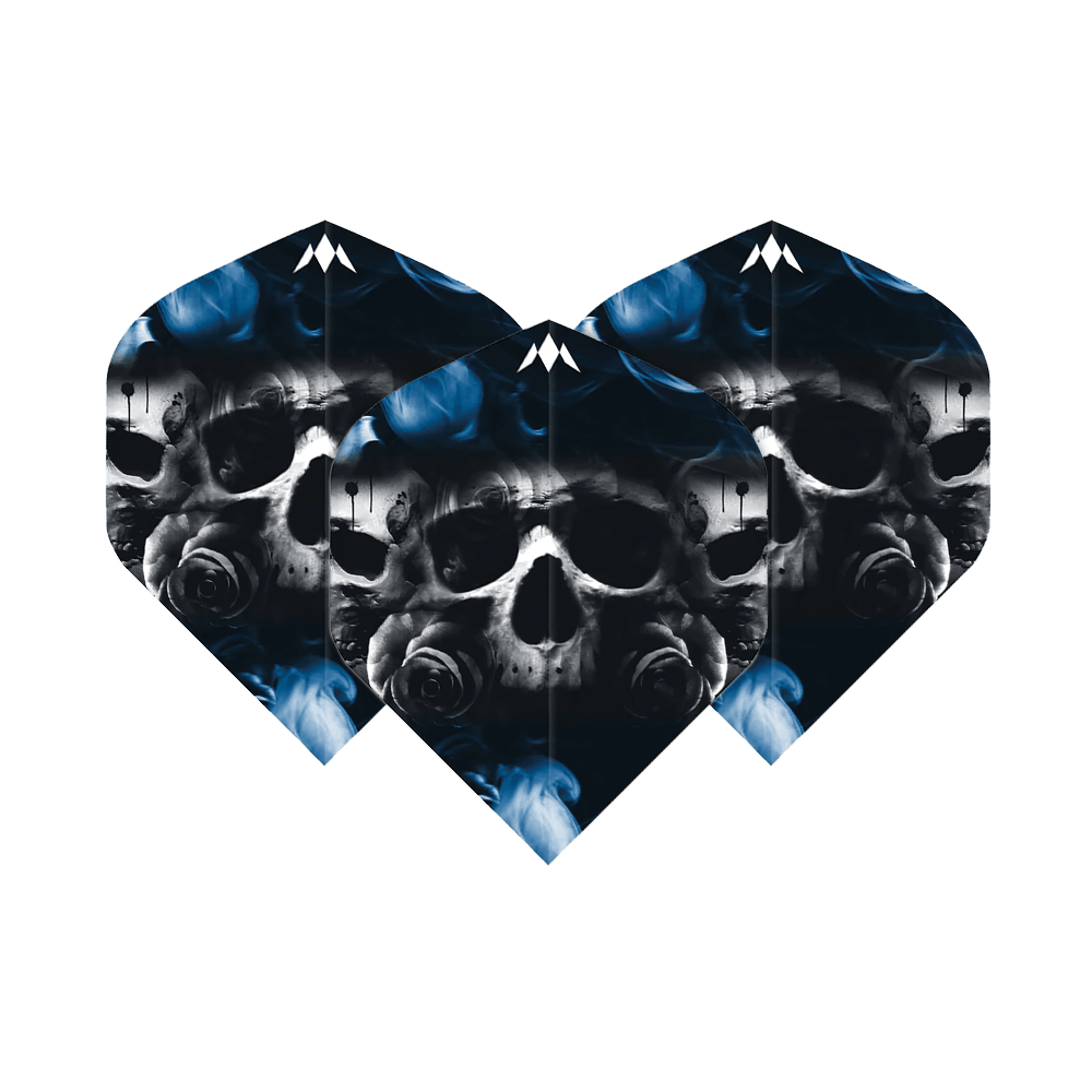 Mission Solo Shaun McDonald No2 Standard Flights Das Bild zeigt drei Dartflights mit einem Totenkopf und blauen Raucheffekten als Motiv. Die Flights sind das Produkt "Mission Solo Shaun McDonald No2 Standard Flights".