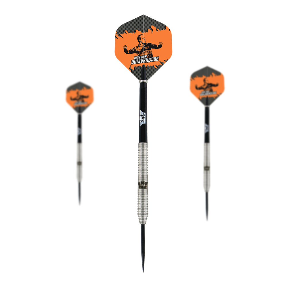 Bulls NL Dirk van Duijvenbode steel darts Auf dem Bild sind drei Steeldarts mit silbernen Spitzen und schwarzen Schäften zu sehen. Die Flights sind orange und schwarz und zeigen eine Abbildung sowie den Namen "Dirk van Duijvenbode".