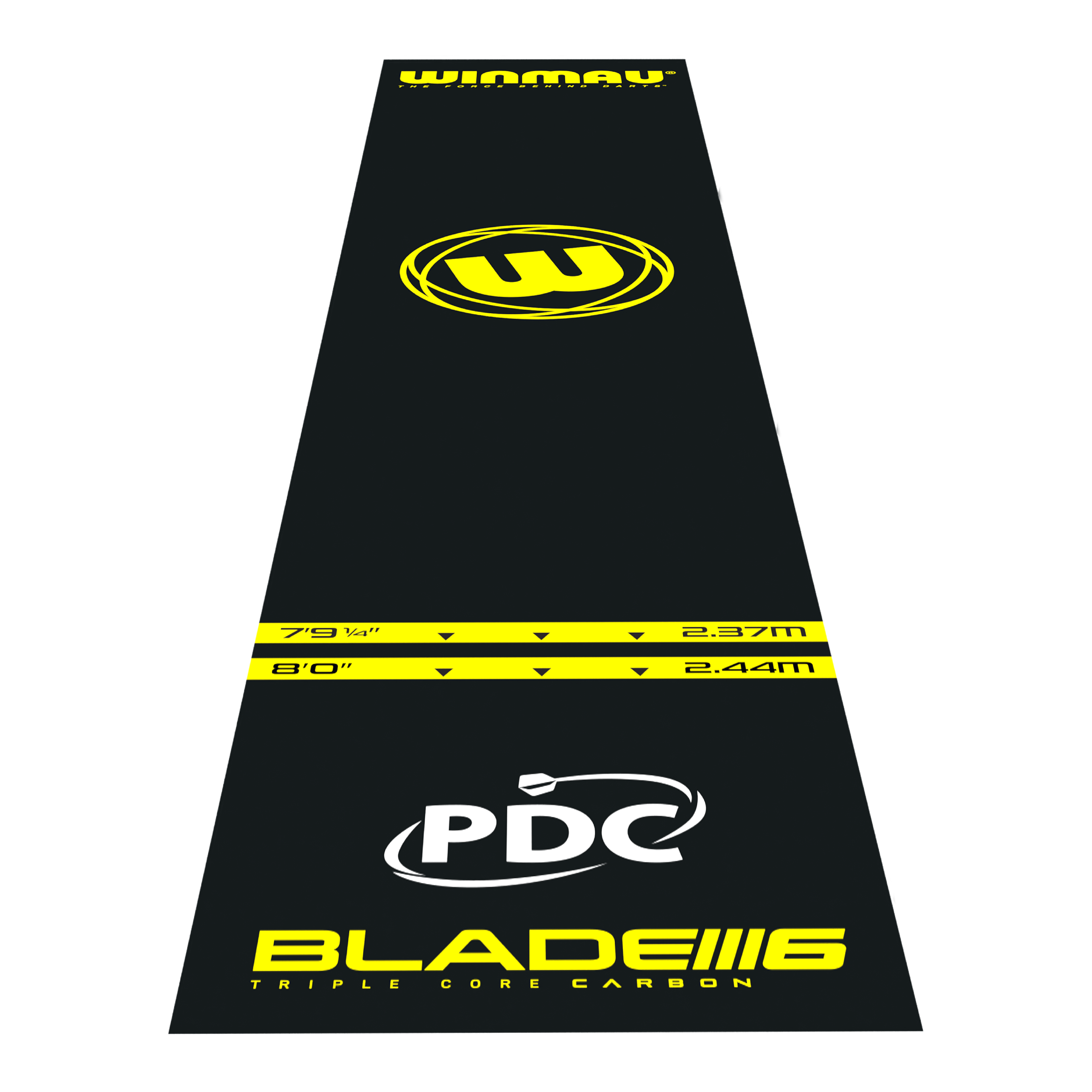 Winmau Pro-Zone Essential PVC dart mat Das Bild zeigt die Winmau Pro-Zone Essential PVC Dartmatte in schwarzer Farbe mit gelben Markierungen. Auf der Matte sind verschiedene Entfernungsmarkierungen, das Winmau-Logo sowie die Aufschrift "BLADE 6" und "PDC" zu sehen.