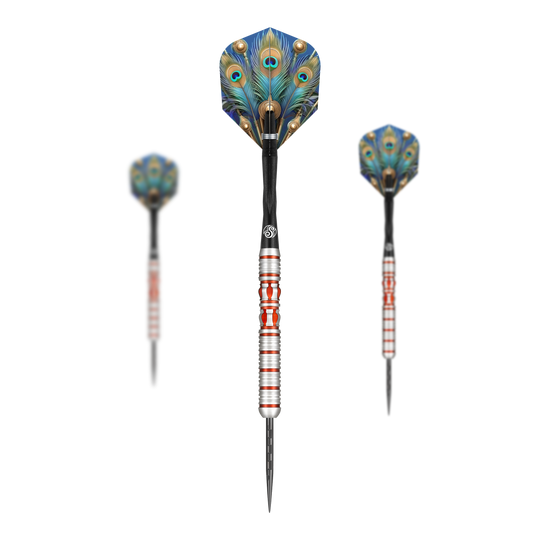 Shot Roman Empire Juno steel darts Das Bild zeigt drei Steeldarts des Produkts "Shot Roman Empire Juno". Die Flights haben ein auffälliges Pfauenfeder-Design in Blau und Grün.