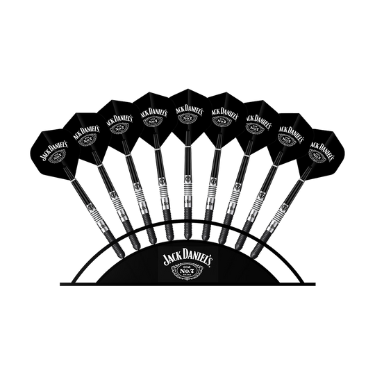 Das Bild zeigt einen Bogenständer mit neun schwarzen Jack Daniels Darts. Auf jedem Dart ist das Jack Daniels Logo zu sehen.