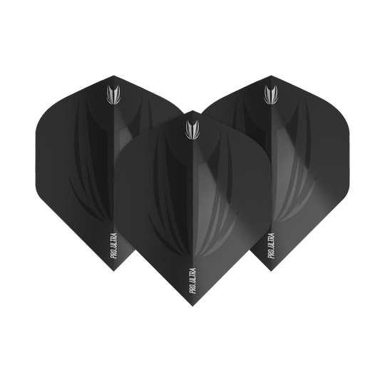 Das Bild zeigt drei schwarze Dart-Flights des Modells "Target ProUltra ID Black No2 Standard". Auf jedem Flight ist ein dezentes Muster sowie der Schriftzug "PRO ULTRA" zu sehen.