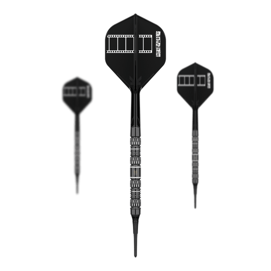 Auf dem Bild sieht man das Set Target Chris Dobey 95K Softdarts - 18g. Es handelt sich um eine Zusammenstellung dieser beliebten Softdarts.