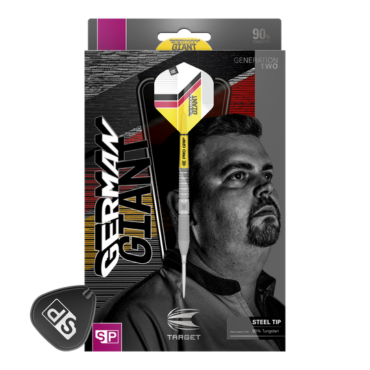 Target Gabriel Clemens GEN2 Swiss Point steel darts Auf der Verpackung ist ein Steeldart mit gelbem, weißem und schwarzem Design abgebildet. Im Hintergrund sieht man das Porträt eines Mannes sowie den Schriftzug „GERMAN GIANT“.