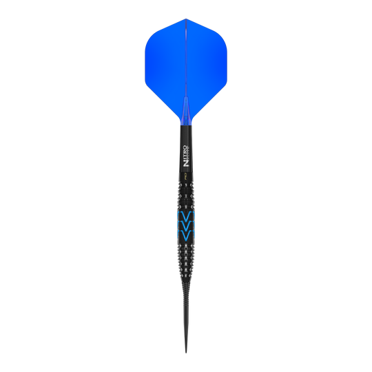 Auf dem Bild sind die Red Dragon Amp Torpedo Steeldarts zu sehen. Diese Darts sind für präzise Würfe designed.