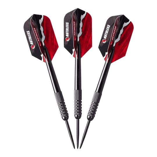 Ruthless Mini Desktop Dartboard Set Das Bild zeigt drei Darts aus dem Ruthless Mini Desktop Dartboard Set. Die Darts haben schwarze Spitzen und auffällige schwarz-rote Flights.