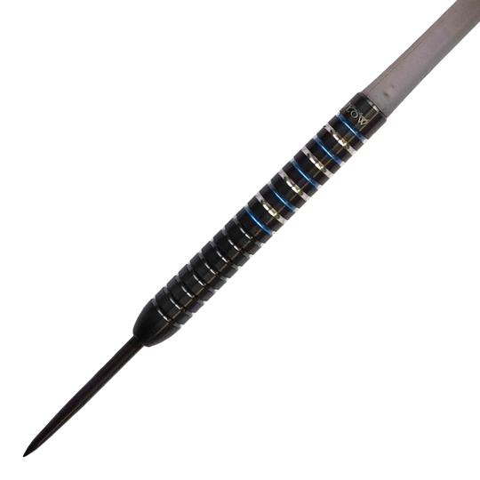 Das Bild zeigt einen Dynasty Fallon Sherrock 4 S AFlow BK Steeldart mit einem Gewicht von 23g. Der Dart ist schwarz mit silbernen und blauen Ringen und trägt eine Unterschrift.