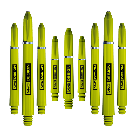 8125_Winmau_MvG_Signature_Shaft_Collection_2 Das Bild zeigt die "Winmau MvG Signature Shaft Collection", eine Sammlung von gelben Dartschäften. Auf jedem Schaft steht "MvG DESIGN" in schwarzer Schrift.