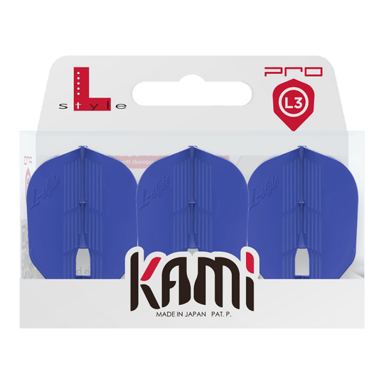 Das Bild zeigt eine Verpackung mit drei blauen Dart-Flights der Marke L-Style. Auf der Verpackung steht "kami" und "Made in Japan".