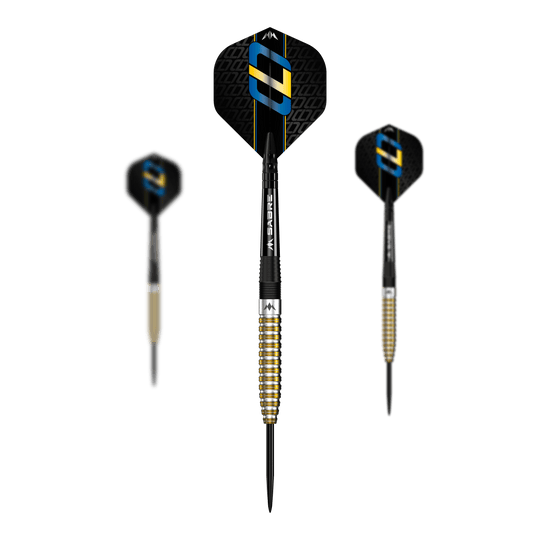 Das Bild zeigt drei Steeldarts des Modells "Mission Oskar Lukasiak Black Gold PVD" mit einem Gewicht von 22g. Die Darts haben ein schwarz-goldenes Design und auffällige Flights mit blauen und goldenen Akzenten.