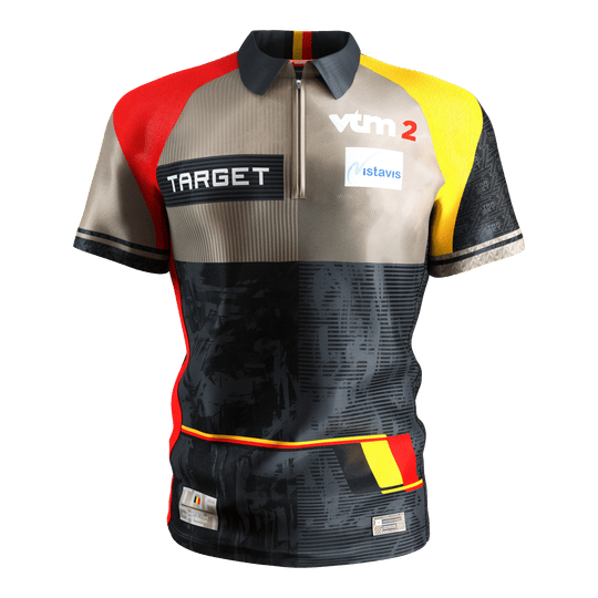 Target Coolplay Dimitri Van Den Bergh 2025 dart shirt Das Bild zeigt das "Target Coolplay Dimitri Van Den Bergh 2025 Dartshirt". Das Shirt ist bunt gestaltet mit den Farben Schwarz, Rot, Gelb und Beige und trägt mehrere Sponsorenlogos.