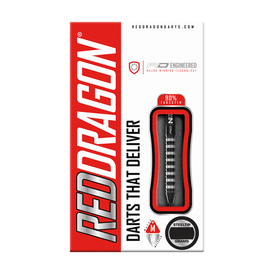 Auf dem Bild ist eine Verpackung für Red Dragon Steeldarts zu sehen. Die Verpackung hebt hervor, dass die Darts zu 90 % aus Wolfram bestehen und für präzises Werfen geeignet sind.