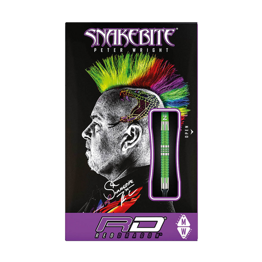 Die Verpackung zeigt die „Red Dragon Peter Wright Snakebite Mamba 2 Softdarts“. Auf dem Cover ist ein Mann mit buntem Irokesenschnitt und einer gezeichneten Schlange zu sehen.