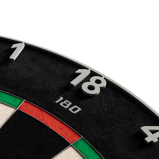Precise 180 Endorphine Steel Dartboard with Numbered Ring - Nordic Grey Das Bild zeigt das Precise 180 Endorphine Steeldartboard mit Nummernring in der Farbe Nordic Grey. Es handelt sich um ein hochwertiges Dartboard für ambitionierte Spieler.
