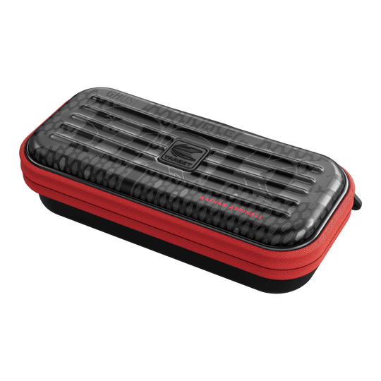 Takoma Ghost Series Nathan Aspinall dart case Hier sieht man das Takoma Ghost Series Nathan Aspinall Dartcase. Es wurde speziell für Fans von Nathan Aspinall entworfen.