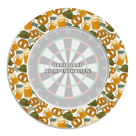 McDart Beer Festival Dartboard Surround Dieses Bild stellt das McDart Bierfest Dartboard Surround dar. Es schützt die Wand beim Dartspielen und ist im Bierfest-Design gestaltet.