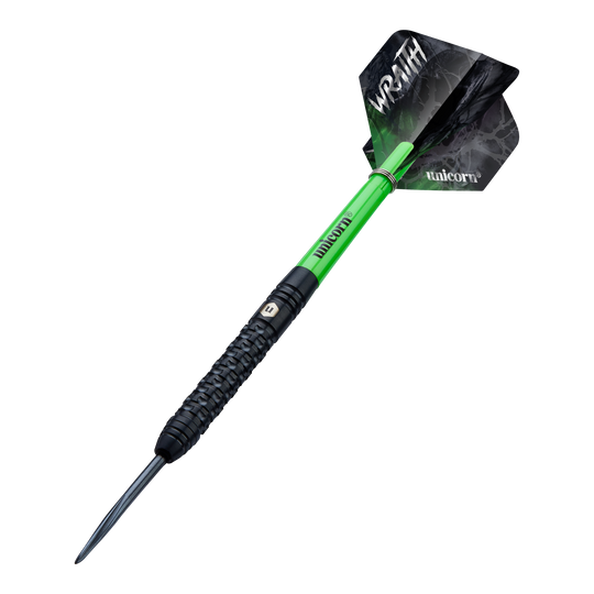 Das Bild zeigt einen Unicorn Wraith Steeldart mit einem schwarzen und grünen Design. Auf den Flights stehen die Wörter "WRAITH" und "unicorn".
