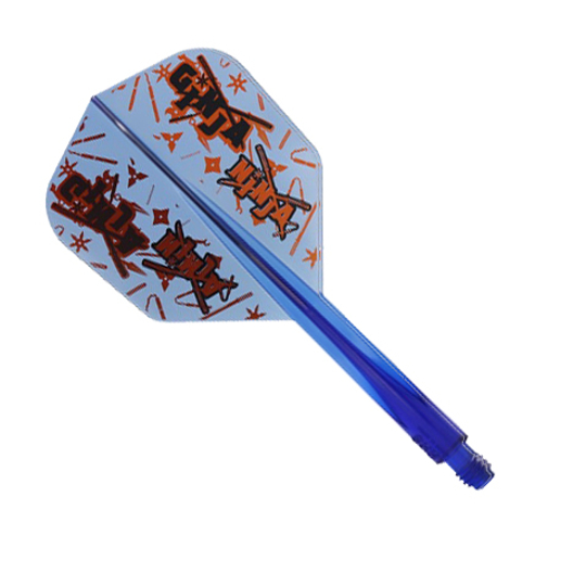 Das Bild zeigt ein Dart-Flight-Shaft-Set mit dem Namen "Condor Axe Ginja Ninja Matt Campbell" in der Größe Small. Das Flight ist mit bunten Grafiken und Schriftzügen in Rot und Schwarz gestaltet, während der Schaft blau-transparent ist.