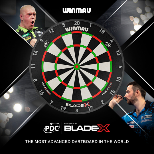 Winmau Blade X ProCore steel dartboard Auf dem Bild ist ein Winmau Blade X ProCore Steeldartboard zu sehen. Es ist für den Gebrauch mit Steeldarts geeignet.