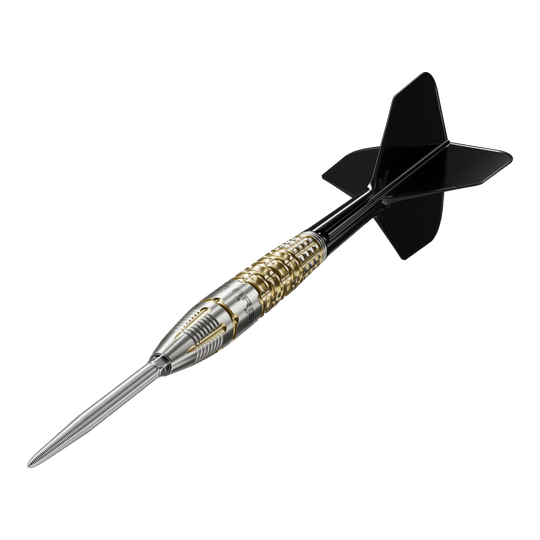 Target Black Marque Warrior Swiss Point Steel Darts Das Bild zeigt einen Target Black Marque Warrior Swiss Point Steeldart. Der Dart hat eine silberne Spitze, einen gold-silbernen Griff und schwarze Flights.