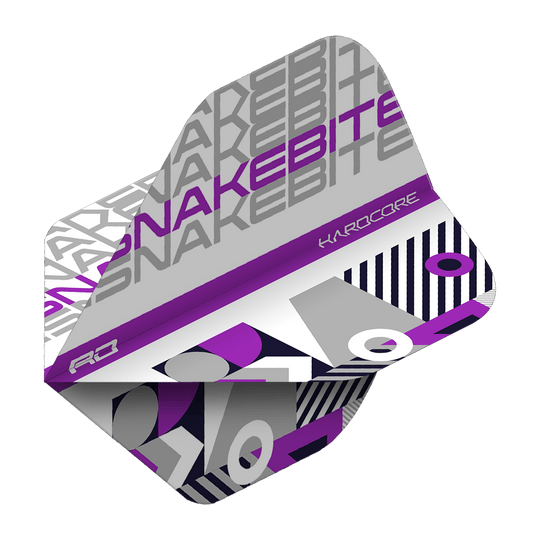 TF6661_Red_Dragon_Hardcore_Snakebite_WhitePurple_Standard_Flights_22X5iqWDGh0fc3 Das Bild zeigt ein Dartflight mit dem Namen "Red Dragon Hardcore Snakebite White Purple Standard Flights". Das Flight ist in Weiß, Lila und Grau gestaltet und trägt das Wort "SNAKEBITE" sowie geometrische Muster.