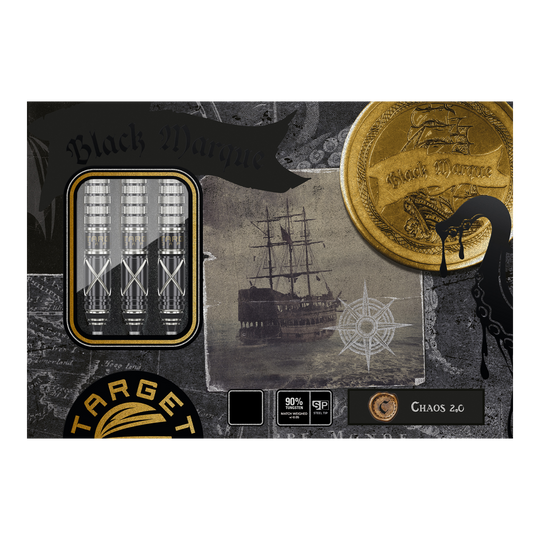 Die Abbildung zeigt das Produkt "Target Japan Black Marque Chaos 2 SP Steeldarts" in einer aufwendig gestalteten Verpackung. Auf der Verpackung sind drei Steeldarts, ein Segelschiff und goldene Münzen abgebildet.