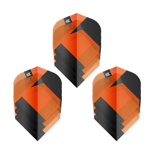 Target Pro Ultra TAG Orange No6 Standard Flights - 3 Sets Das Bild zeigt drei Sätze Target Pro Ultra TAG Orange No6 Standard Flights. Die Flights sind orange und schwarz mit einem modernen, geometrischen Design.