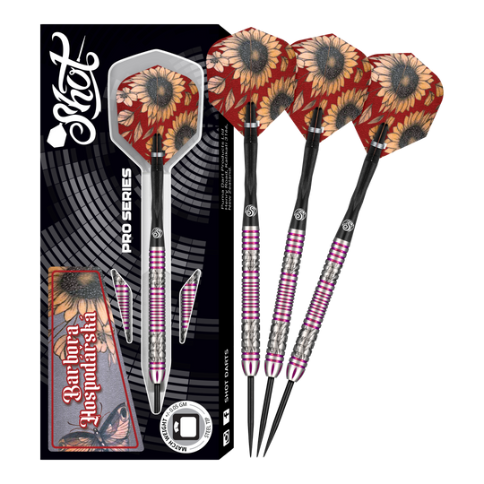 Das Bild zeigt das Produkt "Shot Pro Series Barora Hospodarska Steeldarts - 23g" mit drei Steeldarts und einer Verpackung. Die Flights der Darts sind mit Sonnenblumenmotiven verziert.