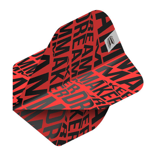 Das Bild zeigt einen roten Dartflight mit dem Schriftzug "DREAMMAKER" in schwarzen Buchstaben. In der oberen Ecke befindet sich ein kleines silbernes Logo.