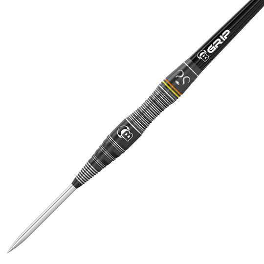 Bulls Brian Raman The Riddler Steeldarts Das Bild zeigt einen schwarzen Steeldart mit silbernen Rillen und einem spitzen Metallende. Auf dem Dart sind die Schriftzüge "B GRIP" und ein Fragezeichen zu sehen.