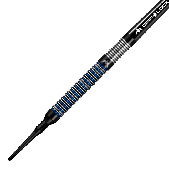 Mission Nightfall Model 1 soft darts Das Bild zeigt einen Mission Nightfall Model 1 Softdart mit einem schwarzen und blauen Ringdesign am Griff. Der Dart besitzt eine feine Riffelung für besseren Halt und eine schwarze Softspitze.