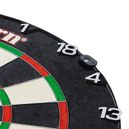 Das Bild zeigt einen Ausschnitt einer Dartscheibe mit dem Produkt "Unicorn Horizontal Number Ring Zahlenring". Die Zahlen sind gut sichtbar und horizontal am Rand der Scheibe angebracht.